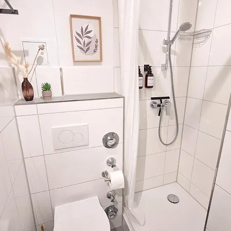 Westersuites - Cocoa - 1br Zentral Wlan 2 Betten Kueche
